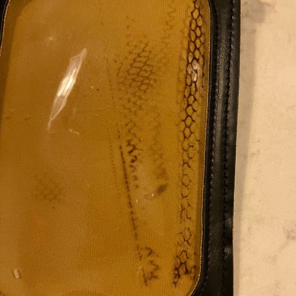 Daisy Phone Touch Screen Women’s Crossbody Purse - Picture 9 of 9